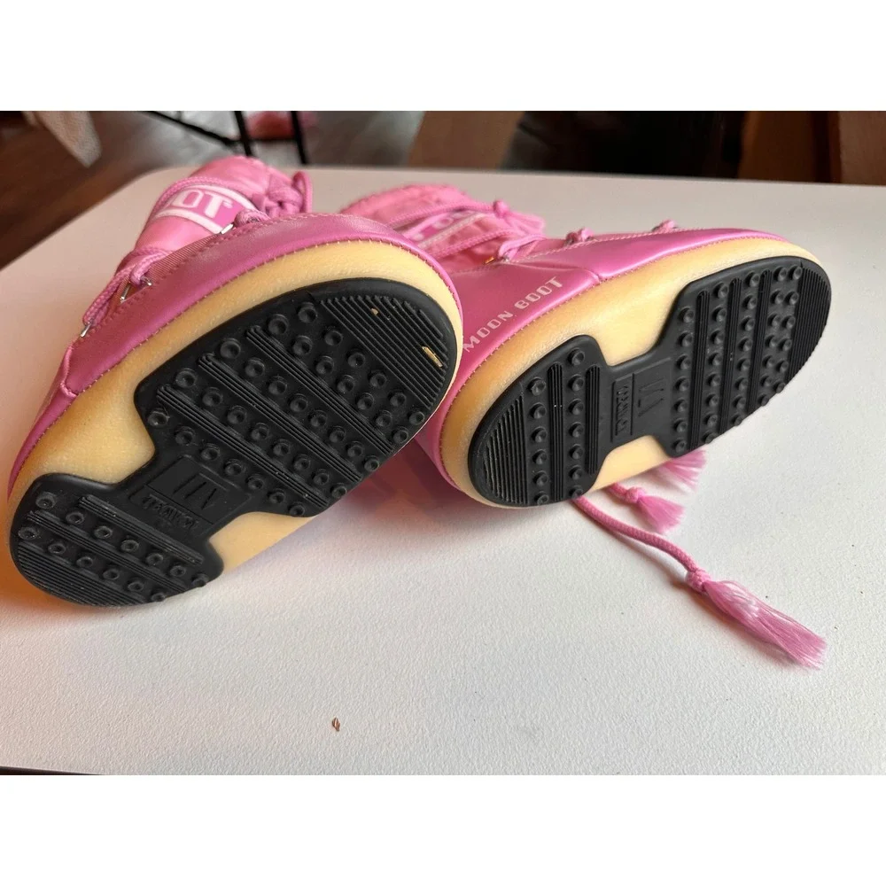 Moon Boot Kids Icon Nylon Snow Boots Pink US 10C/12.5 EU 27-30 Winter Apres Ski